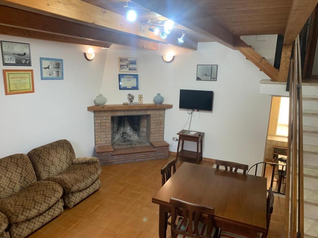 Vila Marjo Montegiordano Pokoj fotografie
